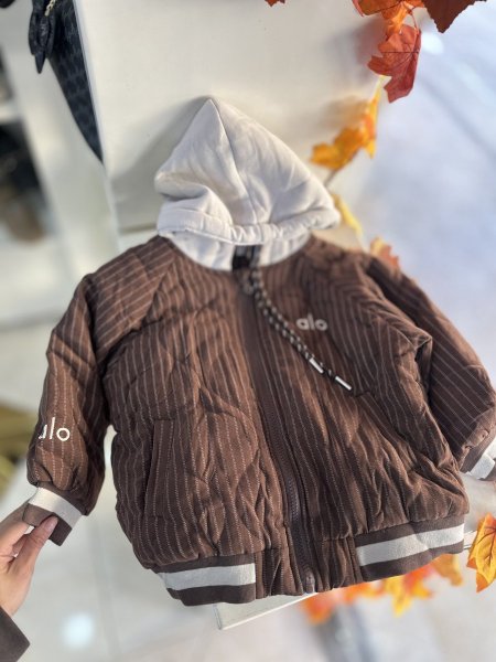 جكيت ولادي alo