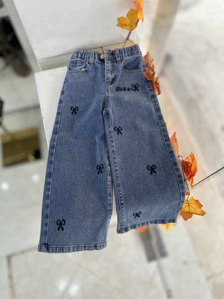 جينز ببيونة