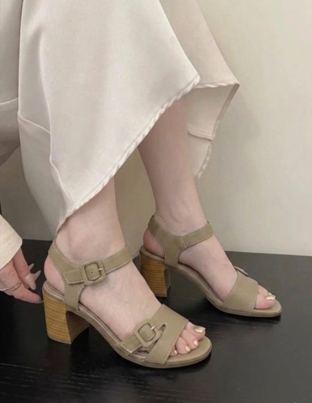 بيج غامق(كاكي)