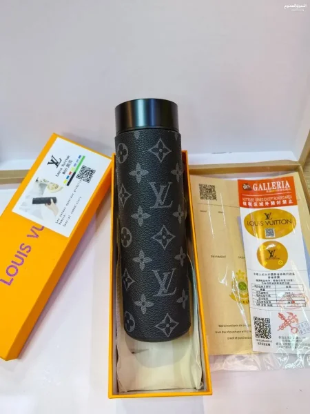 حافظة حرارة Louis vuitton