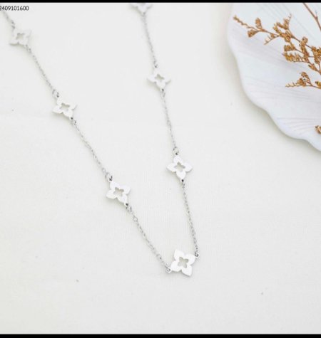 سنسأل لويس فيتون