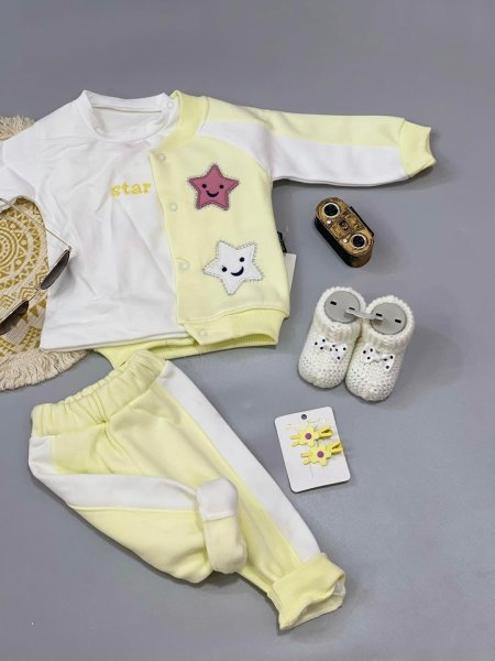 بجامة ثلاث قطع