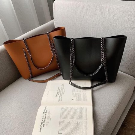 شنطة حجم كبير واسعة